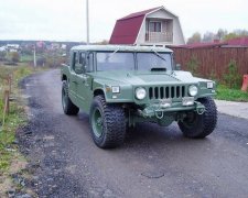Радянське авто переробили на Hummer (фото)