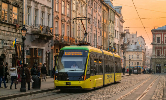 Трамвай у Львові, фото "Львів місто натхнення"
