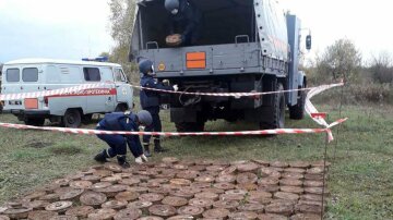 В Хмельницке нашли мины, фото: ГСЧС Хмельницкой области