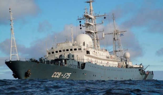 Корабль-шпион россиян приблизился к границам США