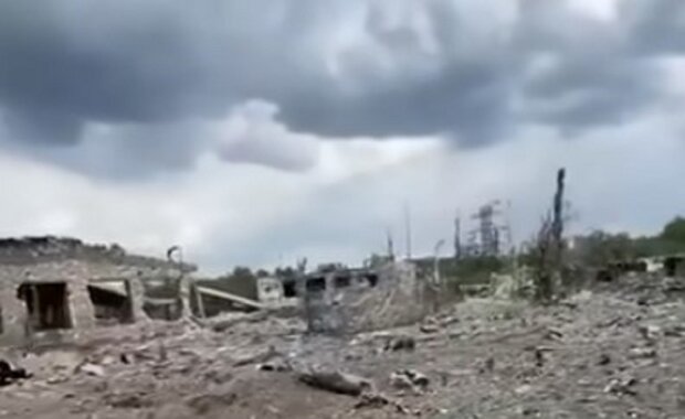 Зруйнована база окупантів. Фото: скриншот з відео
