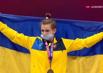 скріншот з відео