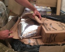 Спецслужбы остановили контрабанду 100 ящиков водки для боевиков