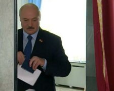 "З-під контролю нічого не вийде": Лукашенко віддав свій голос на виборах президента