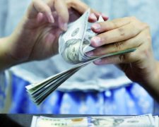 Курсы валют 22 июня: гривна теснит доллар и евро