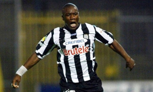 Экс-футболист попался на перевозке нелегалов