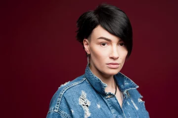 Анастасия Приходько: от перспективной певицы до политика "Батькивщины"