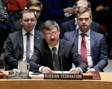 Чуркина заменили Гитлером: соцсети смеются
