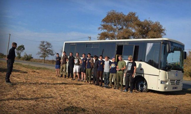 «Азов» задержал сепаратистов на границе с Крымом (фото)