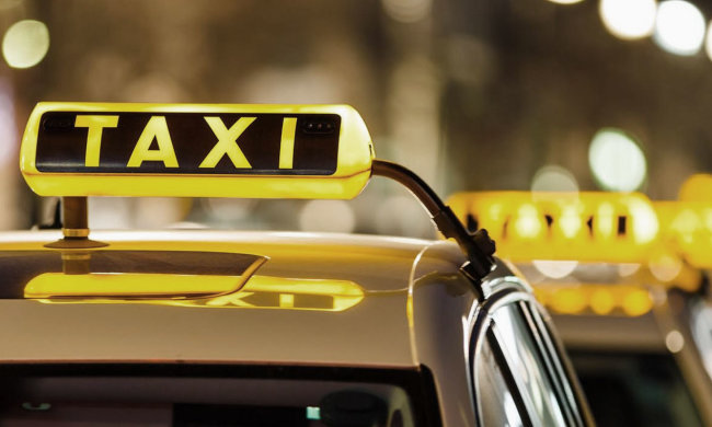 У Києві спіймали "таксиста", який зґвалтував і пограбував дівчину: фото нелюда побачила вся Україна, погляд маніяка