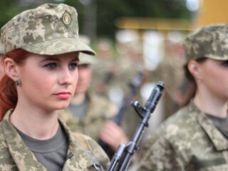 Військові жінки українки