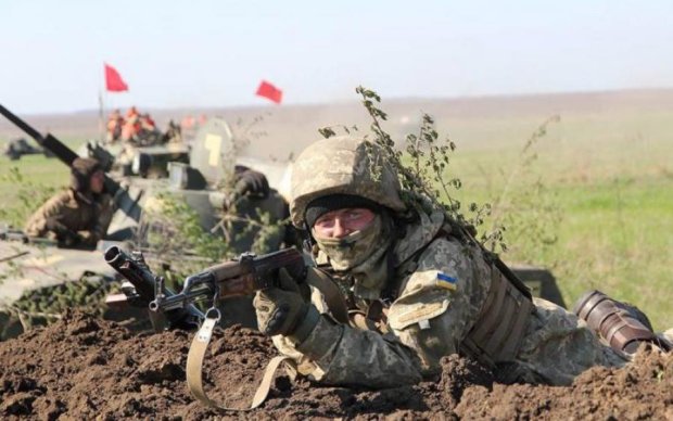 Украинские герои выдавили путинский "Прыщ" на Донбассе: эпичное видео