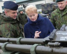 Литовцы за собственные средства закупили помощь для украинских воинов