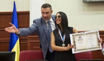 Звання Почесного громадянина Києва роздають за політичними мотивами