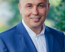 Роман Греба