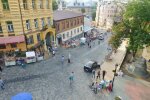 Киянин посадив на повідок дивного вихованця, соцмережі в шоці: "Ну і свиня!"