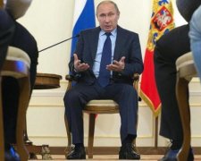 Секрет туфлей Путина раскрыли одной картинкой