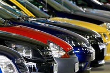 Україна достроково скасувала спецмита на імпорт легкових авто