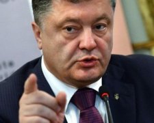 Порошенко уволил "надсмотрщика" за СБУ