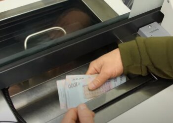 Выплаты. Фото: скрин youtube