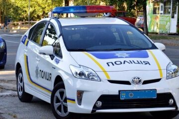 Київського депутата скупали у "дитячій несподіванці", оголошенно план "Перехоплення": обережно, погано пахне