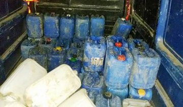 Контрабандисты везли в Молдову 50 канистр спирта (фото)