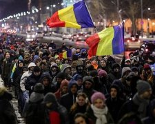 Румынский "Майдан" добился наказания для воров от власти