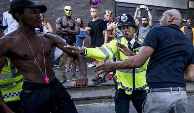 Лондонский карнавал закончился массовыми арестами