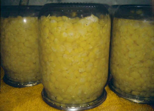 Консервированная кукуруза, фото suseky