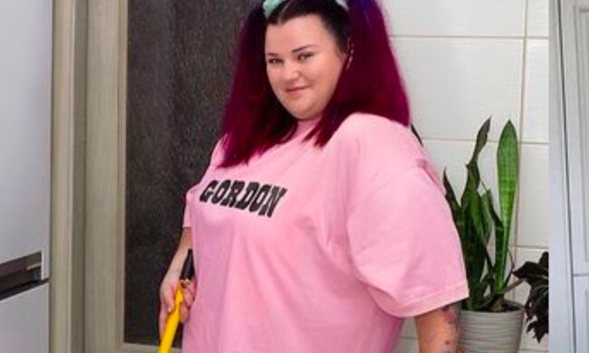 Alyona Alyona, instagram.com/alyona.alyona.official/