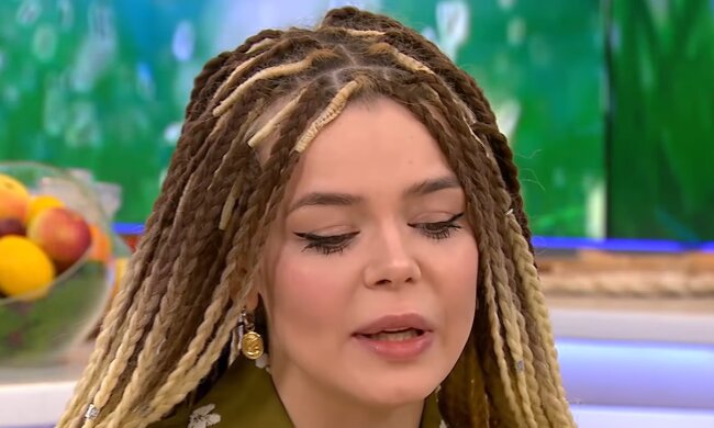 Алина Гросу, кадр из видео