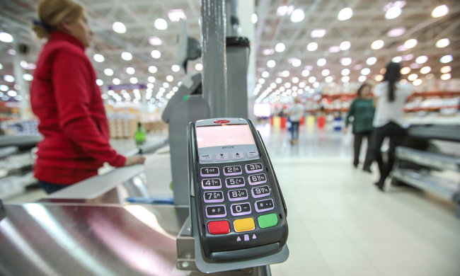 Копи викрили зухвалу схему обкрадання киян: ховайте свої картки