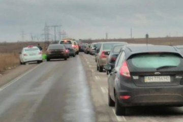 На Донбасі розцвів "човниковий бізнес"