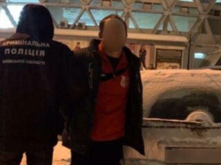 Поліція заджержала афериста, фото: кримінальна поліція