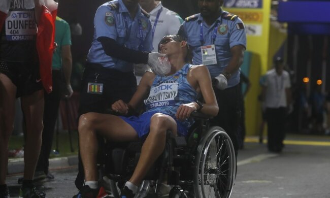 Чемпионат мира закончился для украинца в инвалидной коляске: свалился после финиша