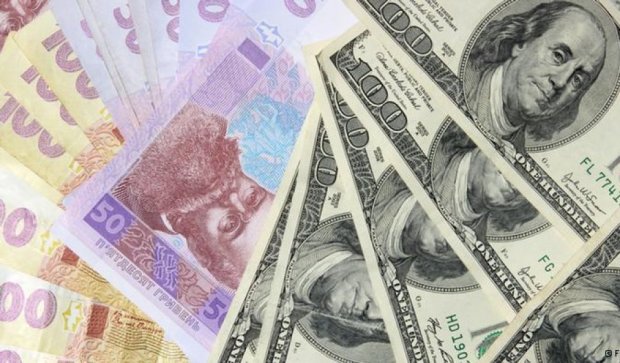 Торги на межбанке закрылись подорожанием доллара