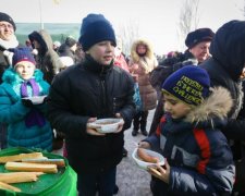 Шахов: влада позбавила дітей Донбасу шансу на виживання
