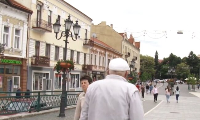 Украинские пенсионеры, скриншот: YouTube