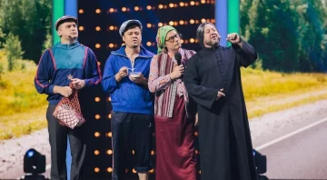 Юрій Ткач з "Квартал 95" любить перуки і жіночий одяг, а Кошовий — гідрокостюм у ванні