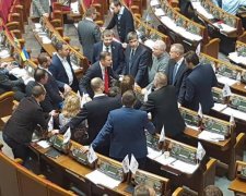 Інтрига від Холодницького: черговий депутат зацікавив прокурорів