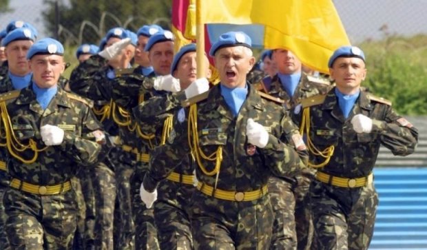 Украинская армия набирает больных СПИДом и туберкулезом
