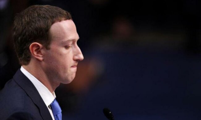 Facebook "поховає" ще три сервіси