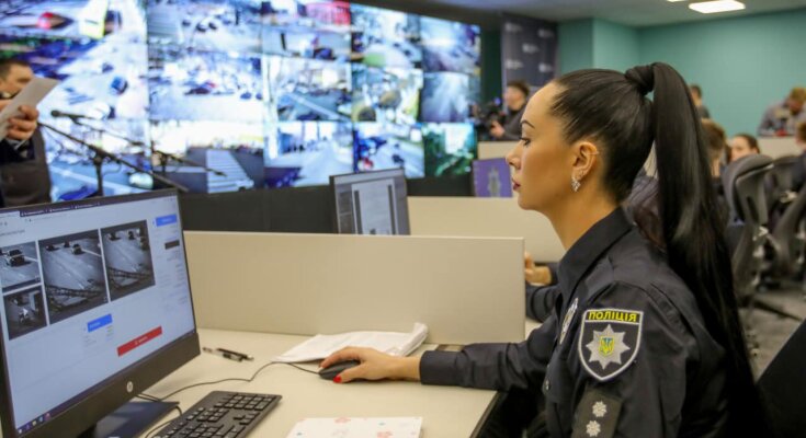 Фото та відеофіксація порушень ПДР, фото: facebook.com/artem.shevchenko.9