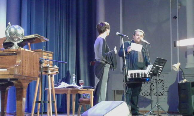 Искусство "с душком": киевлян приглашают на концерт на свалке