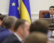 Главное за ночь: чистка Кабмина и компромат на Путина