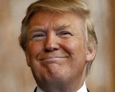 Мережа вибухнула новим приколом про зачіску Трампа