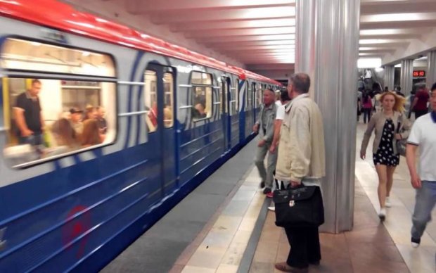 В московском метро робот совершил суицид