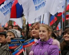 Оды Ленину и парад неадекватов: у наемников Путина окончательно поехала крыша