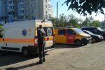 У центрі Харкова стався вибух: лікарі не можуть впоратись