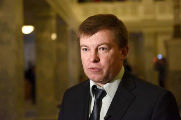 Депутат Мамчур объяснил, зачем его пьяный помощник стрелял в ребенка
